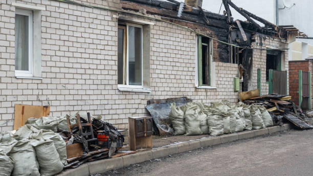 24/7 Emergency Fire Damage Removal experts in Oakland, IA